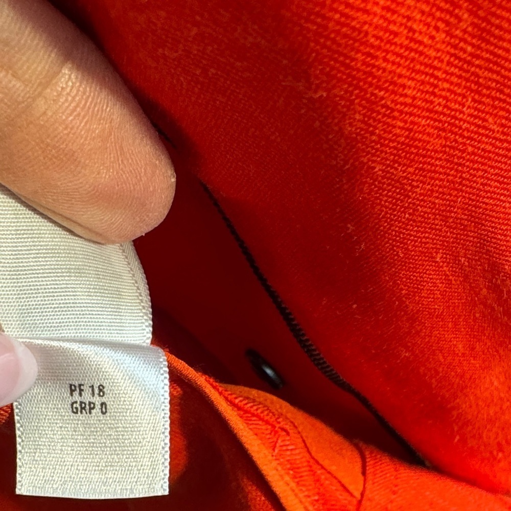 NWOT St. John Vibrant Red Linen/Silk Blend Bomber Style Jacket Zipper and Snaps - Picture 15 of 15